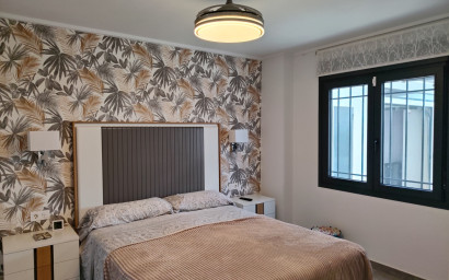 Revente - Villa -
Los Montesinos