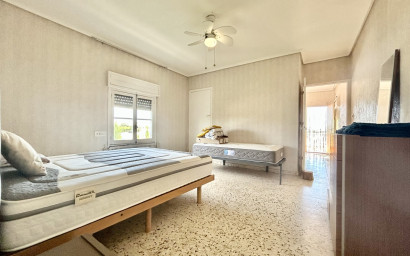 Revente - Villa -
Los Montesinos