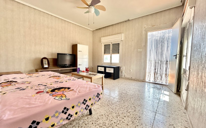 Revente - Villa -
Los Montesinos