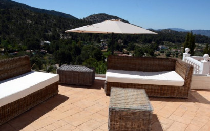 Resale - Villa -
Petrer