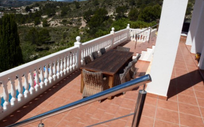 Resale - Villa -
Petrer