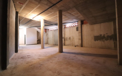 Herverkoop - Commercial (Freehold) -
Rojales - Rojales - Village