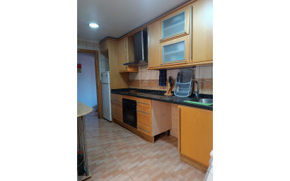 Resale - Apartment -
Los Montesinos