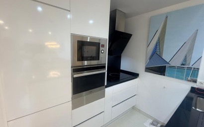 Herverkoop - Plat -
Torrevieja - Los Altos