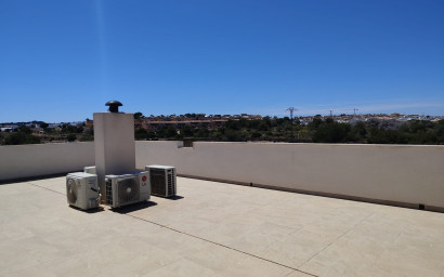 Herverkoop - Plat -
Torrevieja - Los Altos