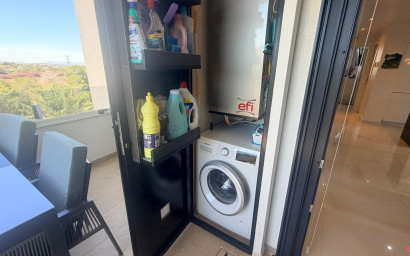 Herverkoop - Plat -
Torrevieja - Los Altos