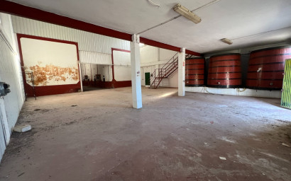 Revente - Local commercial -
Hondón de los Fráiles