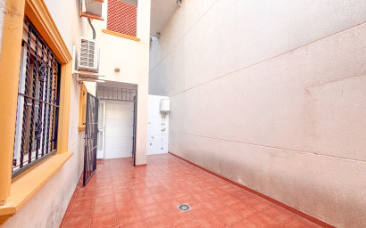 Herverkoop - Plat -
Cabo Roig