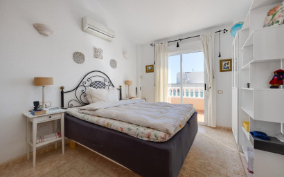 Revente - Villa -
Orihuela Costa - Lomas de Don Juan