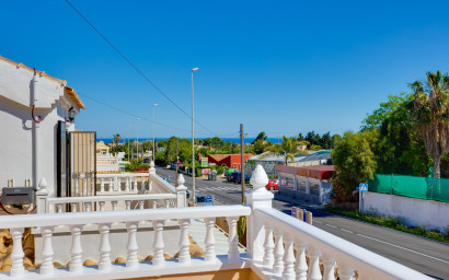 Revente - Villa -
Orihuela Costa - Lomas de Don Juan