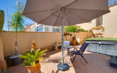 Revente - Villa -
Orihuela Costa - Lomas de Don Juan