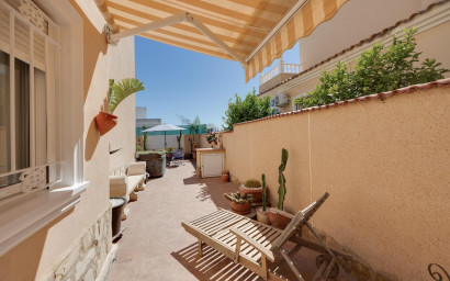 Revente - Villa -
Orihuela Costa - Lomas de Don Juan