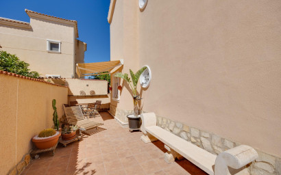 Revente - Villa -
Orihuela Costa - Lomas de Don Juan