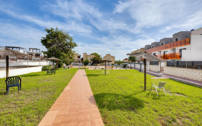 Revente - Villa -
Orihuela Costa - Lomas de Don Juan
