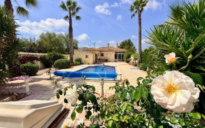 Revente - Villa -
Hondón de los Fráiles