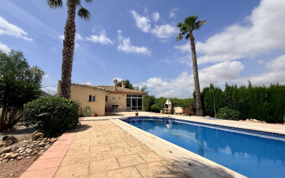 Revente - Villa -
Hondón de los Fráiles