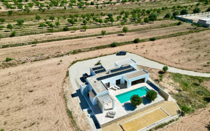 Herverkoop - Villa -
BARBARROJA - Barbarroja