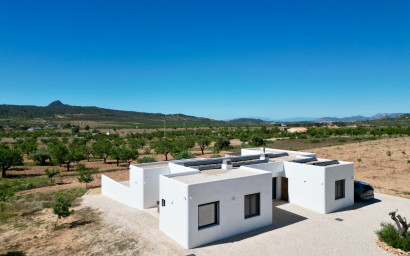 Herverkoop - Villa -
BARBARROJA - Barbarroja