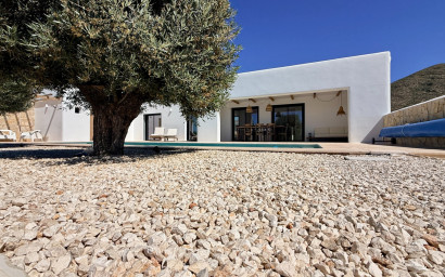 Herverkoop - Villa -
BARBARROJA - Barbarroja