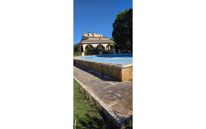 Resale - Finca - Country Property -
Yecla