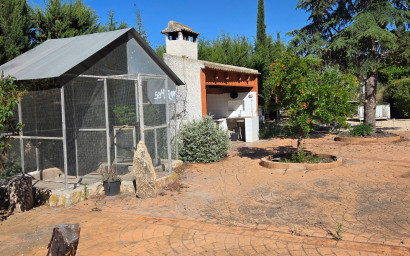 Resale - Finca - Country Property -
Yecla