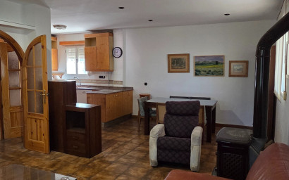 Resale - Finca - Country Property -
Yecla