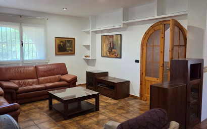 Resale - Finca - Country Property -
Yecla