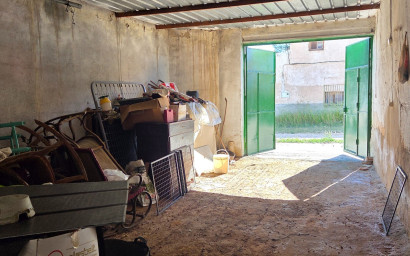 Revente - Maison de campagne -
Yecla