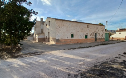 Revente - Maison de campagne -
Yecla