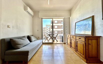 Revente - Appartement -
Torrevieja