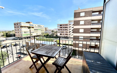 Revente - Appartement -
Torrevieja