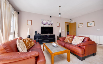 Revente - Villa -
Orihuela Costa - Costa Blanca