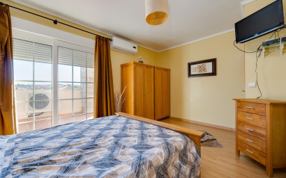 Revente - Villa -
Orihuela Costa - Costa Blanca