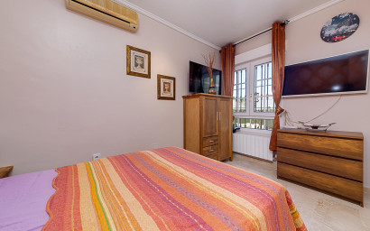 Revente - Villa -
Orihuela Costa - Costa Blanca