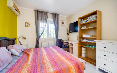 Revente - Villa -
Orihuela Costa - Costa Blanca