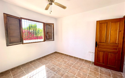 Revente - Villa -
Catral - Costa Blanca