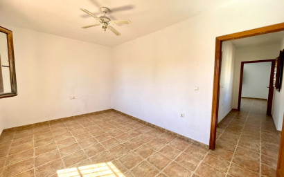 Revente - Villa -
Catral - Costa Blanca