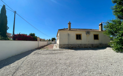 Revente - Villa -
Catral - Costa Blanca