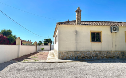 Revente - Villa -
Catral - Costa Blanca