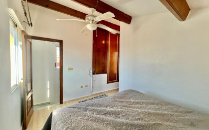 Revente - Villa -
Orihuela Costa - Los Almendros-la Florida