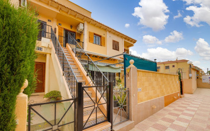 Herverkoop - Bungalow -
Torrevieja - La Siesta - El Salado - Torreta