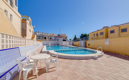 Herverkoop - Bungalow -
Torrevieja - La Siesta - El Salado - Torreta