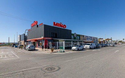 Herverkoop - Bungalow -
Torrevieja - La Siesta - El Salado - Torreta