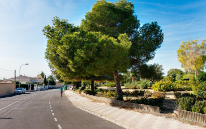 Herverkoop - Bungalow -
Torrevieja - La Siesta - El Salado - Torreta