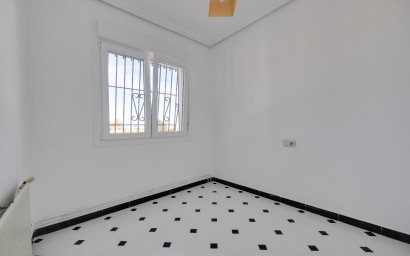 Revente - Villa -
Torrevieja - La Siesta - El Salado - Torreta