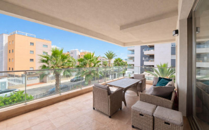 Revente - Appartement -
Orihuela Costa - Villamartín