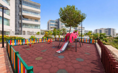 Revente - Appartement -
Orihuela Costa - Villamartín