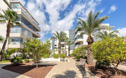 Revente - Appartement -
Orihuela Costa - Villamartín