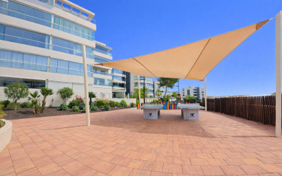 Revente - Appartement -
Orihuela Costa - Villamartín