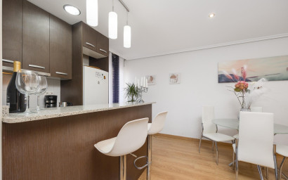 Resale - Apartment -
Torrevieja - Centro